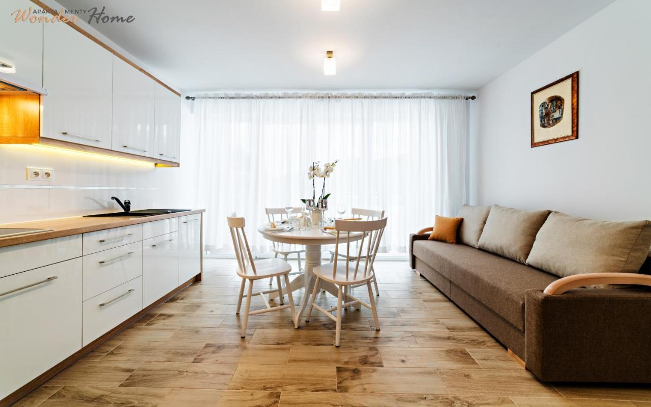 Wonder Home - Apartamenty W Malowniczej Okolicy, Z Balkonami I Widokiem Na Gory คาร์ปัตซ์ ภายนอก รูปภาพ